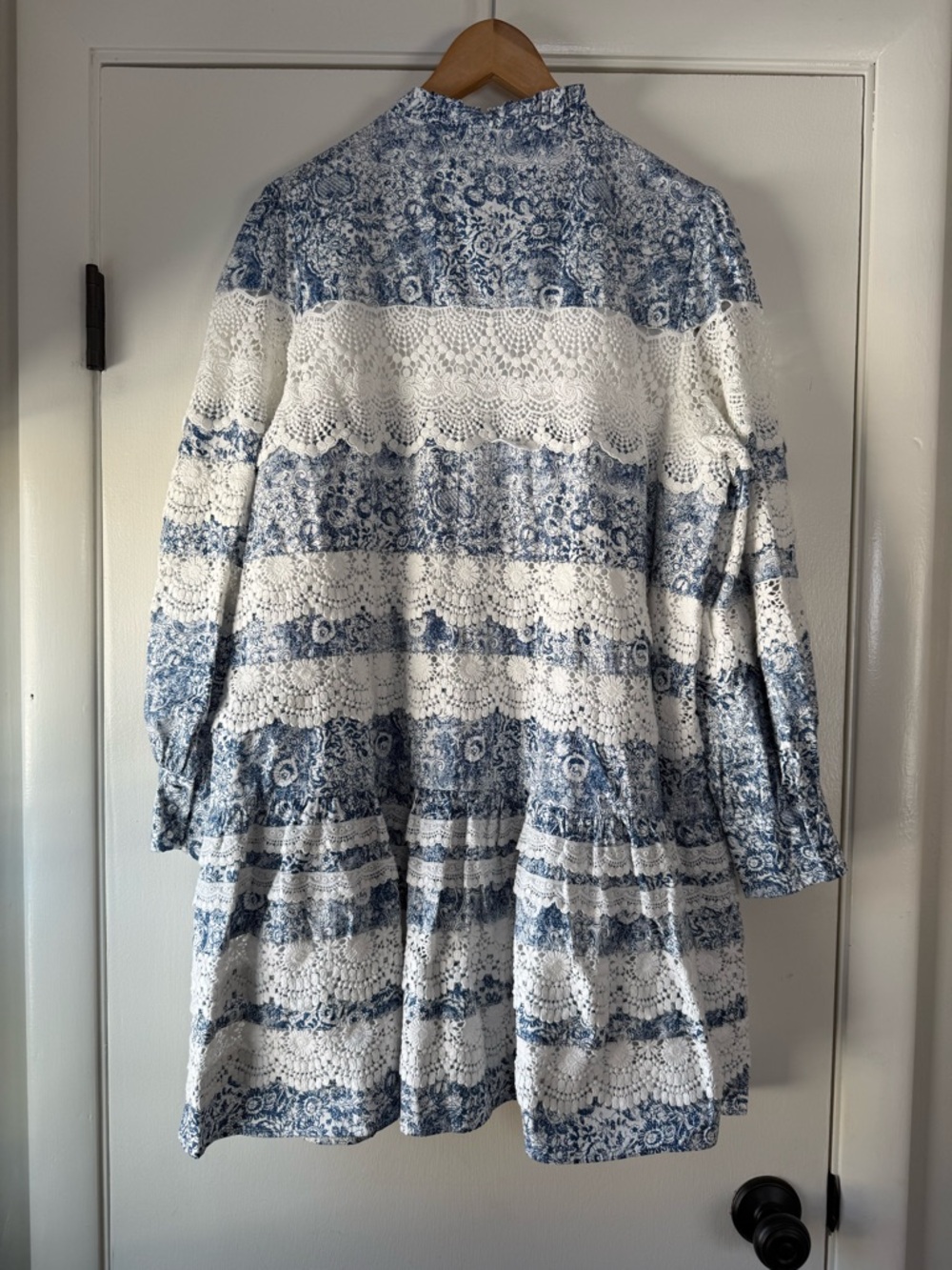 ๐ Hyacinth House for Tuckernuck Lace Trimmed Emmie Mini Dress Blue White XXL - Picture 13 of 15